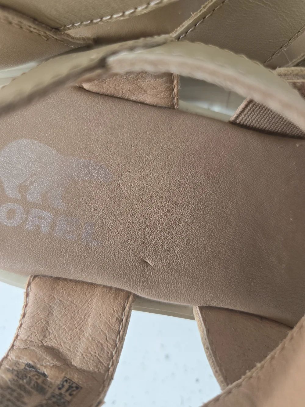 Sorel Kinetic Impact Y-Strap Wedge Sandals Tan Leather Size 7.5